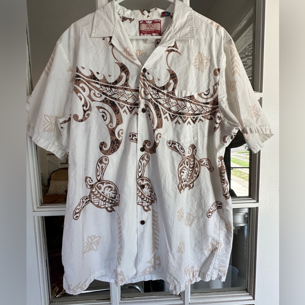 Hawaiian tribal motifs and sea turtles feature on Aloha shirt by RJC